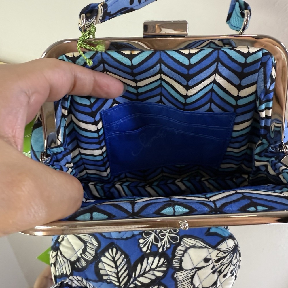 NEW VERA BRADLEY Blue Bayou Snap On kiss lock, Purse, Crossbody Removable Strap - Picture 7 of 16